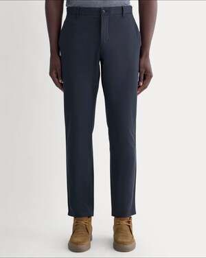 EVERLANE Uniform Mens Performance Chino Pants 40x28 Navy Blue Athletic Fit NWT